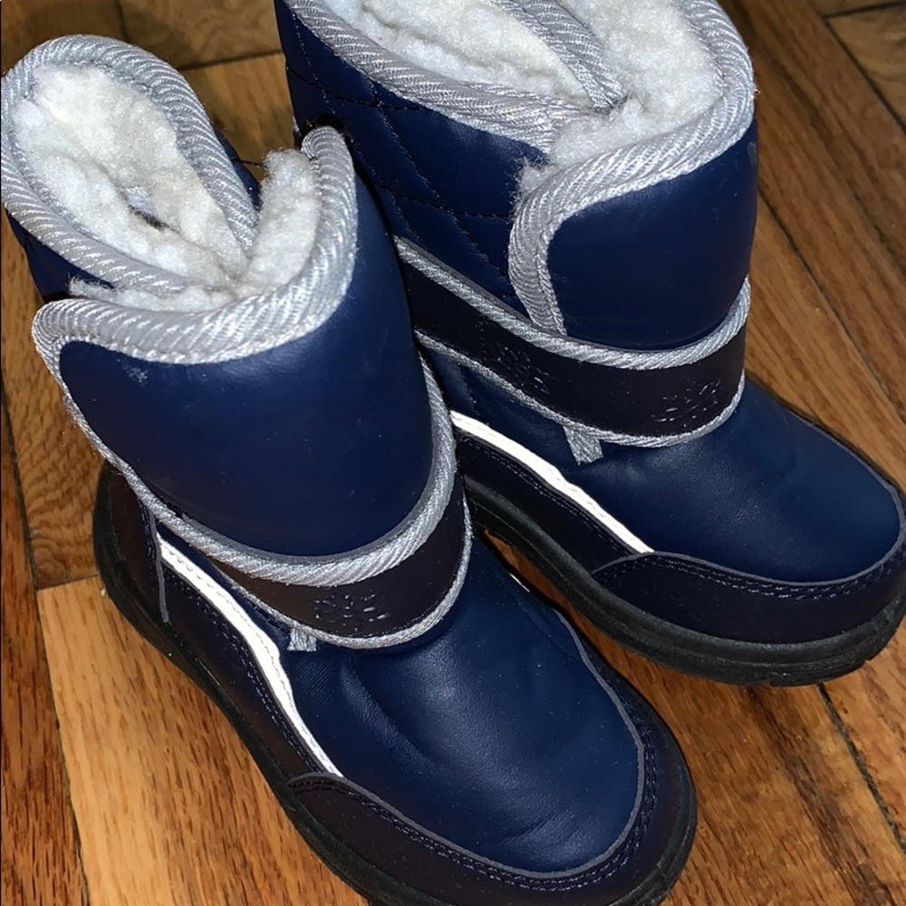 Winter boots 🥾